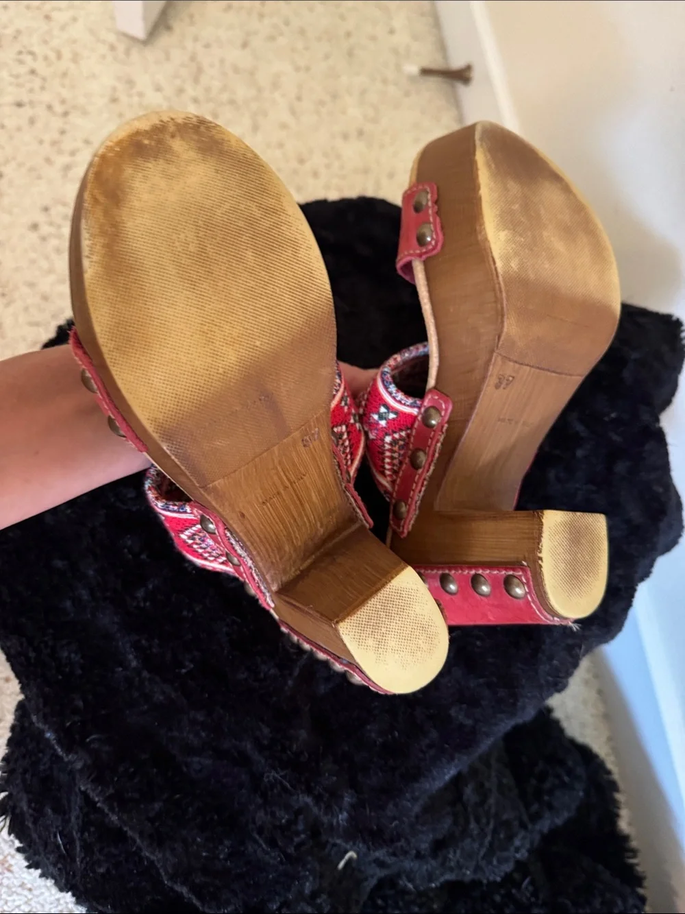 Sbicca Vintage Collection Red Embroidered Platform Mules with Stud Accents